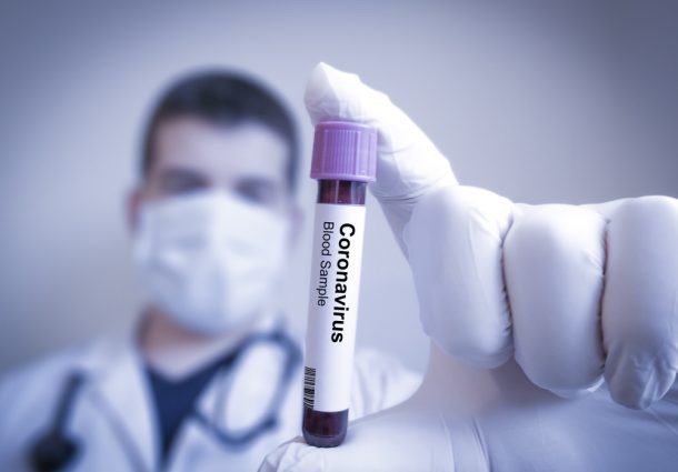 OMS raportează două cazuri de infectare în rândul personalului său