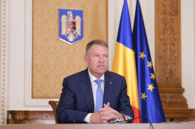 Iohannis: Se vor introduce noi restricţii; ce a fost până acum o recomandare devine o obligaţie