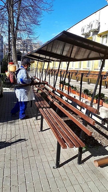 Acţiuni de dezinfectare la Căminul pentru Persoane Vârstnice din Constanţa
