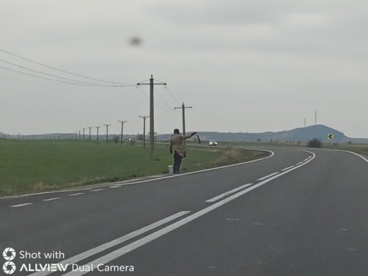'Afaceri' prospere cu PEŞTI, la marginea drumului, în Hârşova