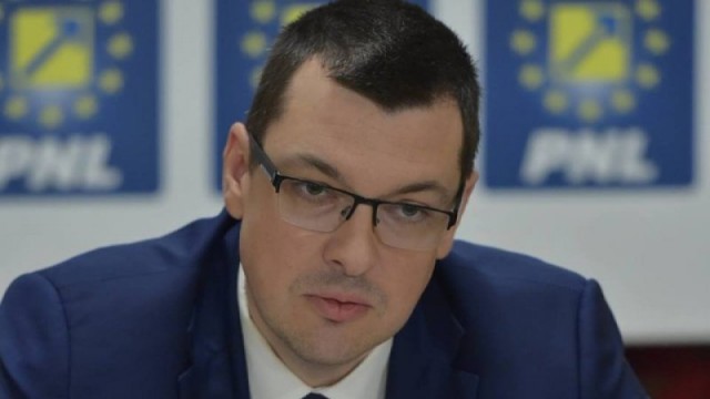 Ovidiu Raeţchi susţine înfiinţarea, cât mai rapid, a Departamentului pentru pregătirea distribuirii vaccinului anticoronavirus