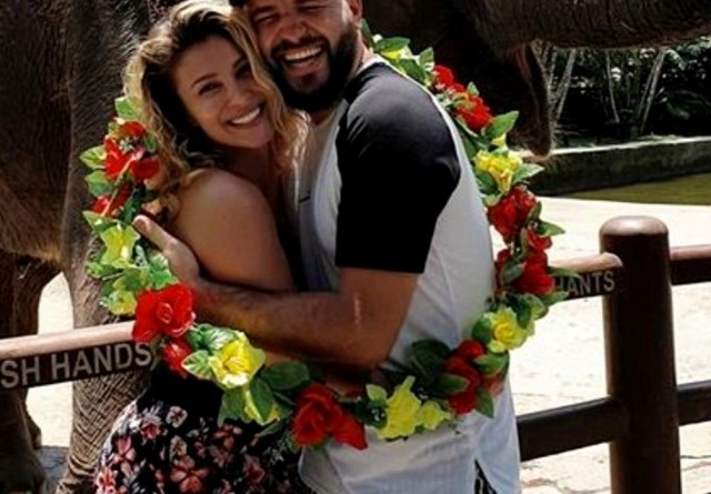 Lora și Ionuț Ghenu, blocați în Bali. Zborul lor către România a fost anulat din cauza coronavirusului