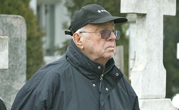 Alexandru Arșinel, bolnav de diabet, a fost operat de urgență la ochi