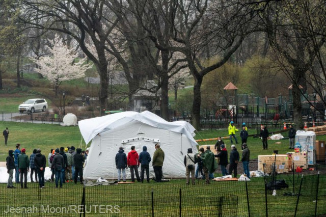 Coronavirus: Spital de campanie, în curs de instalare în Central Park din New York