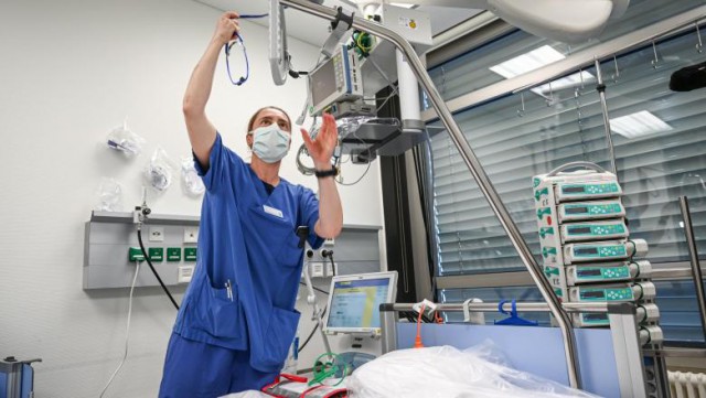 INSP: Unul din şapte cazuri de infectare cu noul coronavirus, în săptămâna 27 aprilie - 3 mai, la personal medical