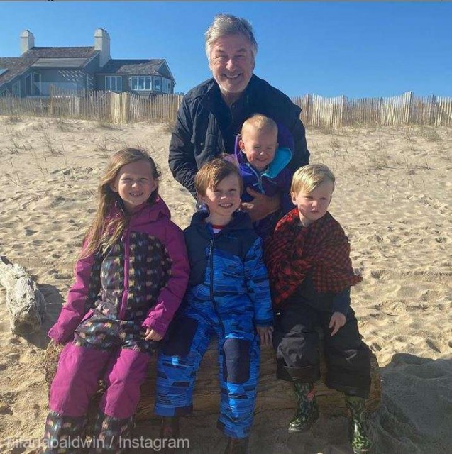 Alec Baldwin şi soţia sa, Hilaria, aşteaptă al cincilea copil