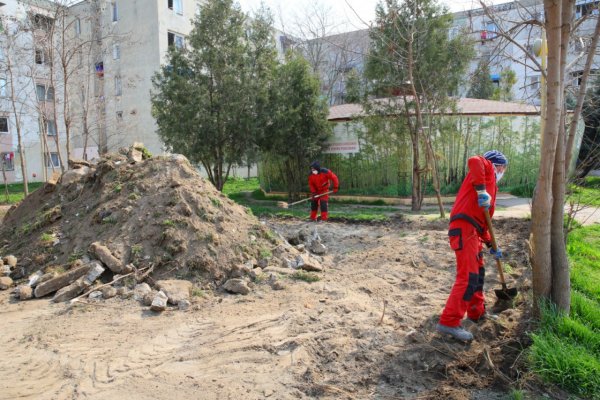 Se lucrează la locurile de joacă din Constanţa