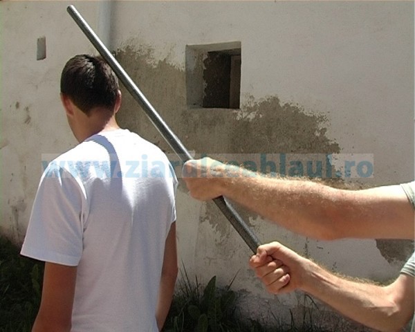 Condamnați la ani grei după ce aproape că și-au omorât partenerul de pahar