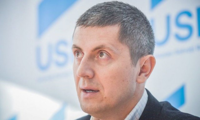 Dan Barna: De Ziua Naţională, îi doresc României să aibă curajul de a privi hotărât în viitor