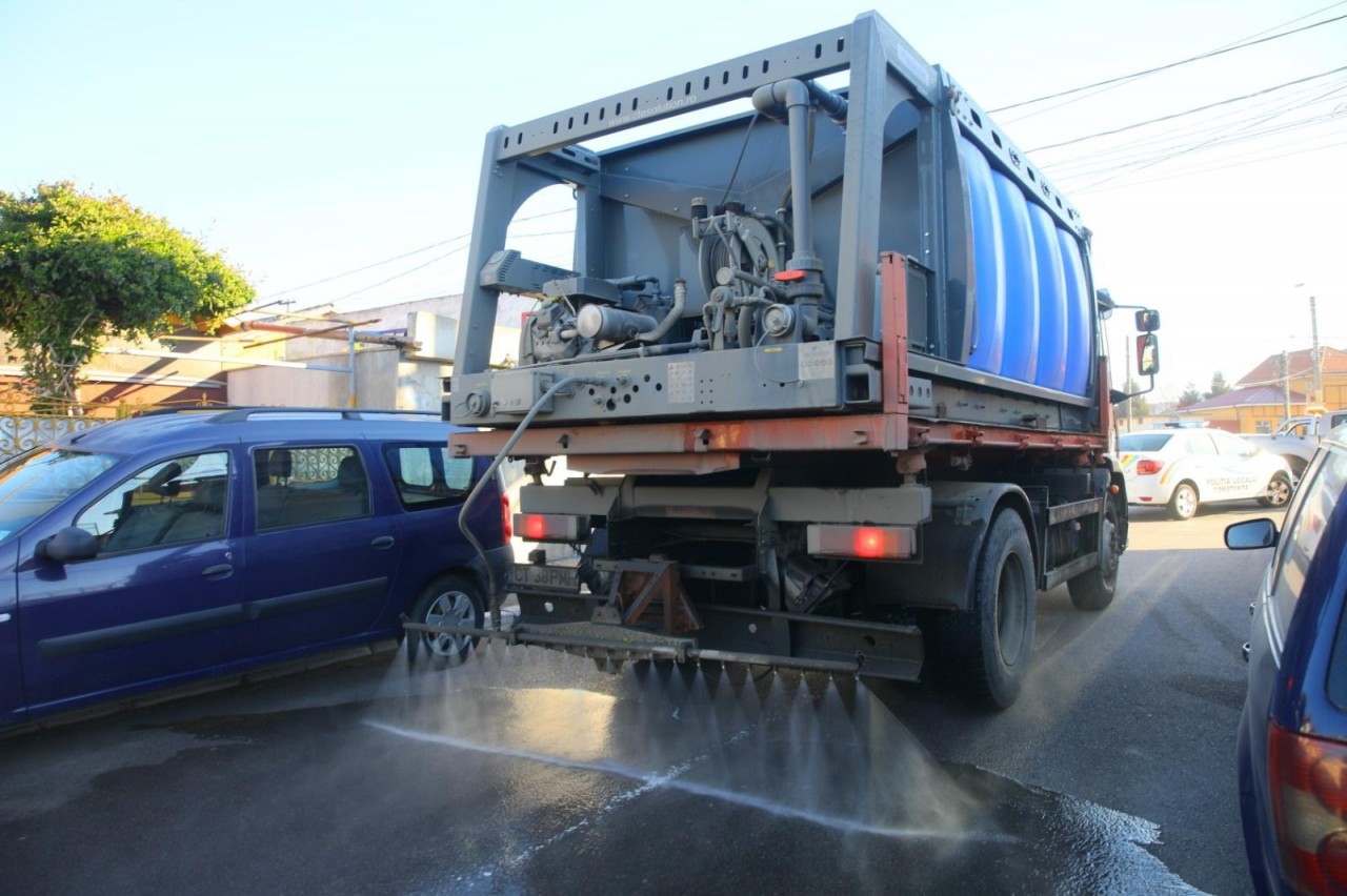 Primăria Municipiului Constanța continuă acțiunile de dezinfecție Primăria Municipiului Constanța continuă acțiunile de dezinfecție