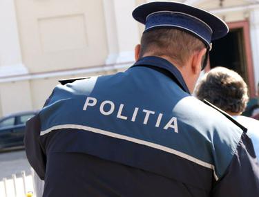 RAZII pe şosele! Şoferi, PRINŞI la volan BEŢI şi fără PERMIS