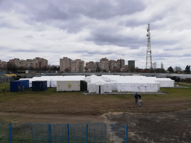 Spitalul Militar de la stadionul Portul poate găzdui 100 de persoane: aici se vor trata cazurile ușoare și medii