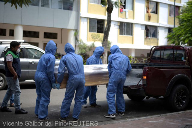 Coronavirus: Aproape 800 de cadavre au fost adunate din locuinţe în capitala economică a Ecuadorului