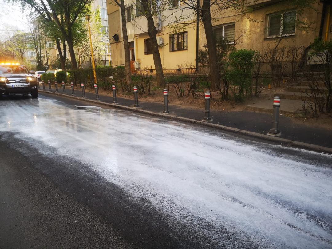 Primăria Municipiului Constanța continuă acțiunile de dezinfecție Primăria Municipiului Constanța continuă acțiunile de dezinfecție