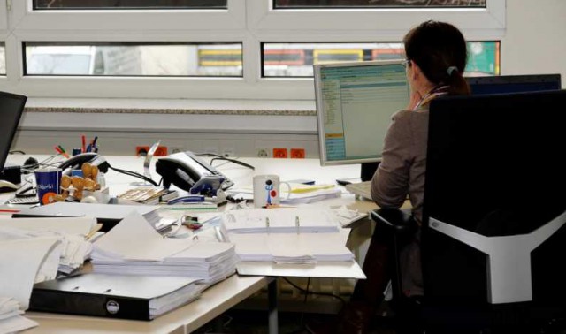 Doar 1 din 10 angajatori va ajusta salariul brut după eliminarea facilităților fiscale
