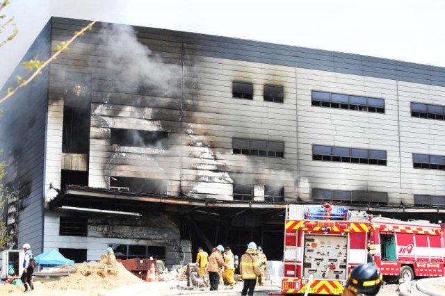 Coreea de Sud: Cel puţin 25 de morţi într-un incendiu pe un şantier