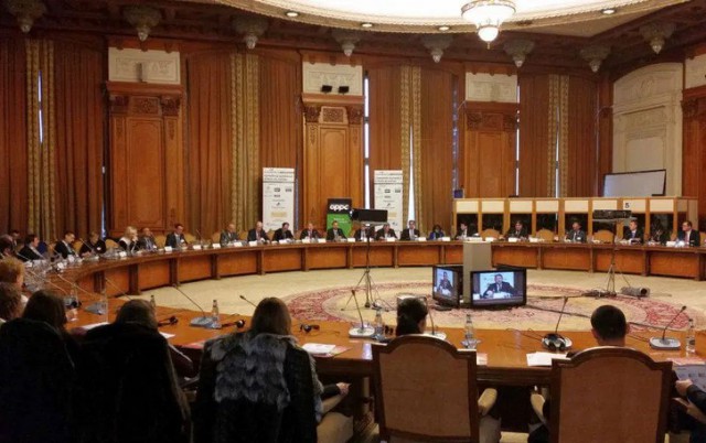Cameră - Comisia de buget - raport favorabil la proiectul privind amânarea plăţii chiriilor