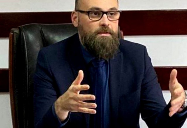 Laurenţiu Ţenţ, revocat de la şefia Casei Naţionale de Pensii