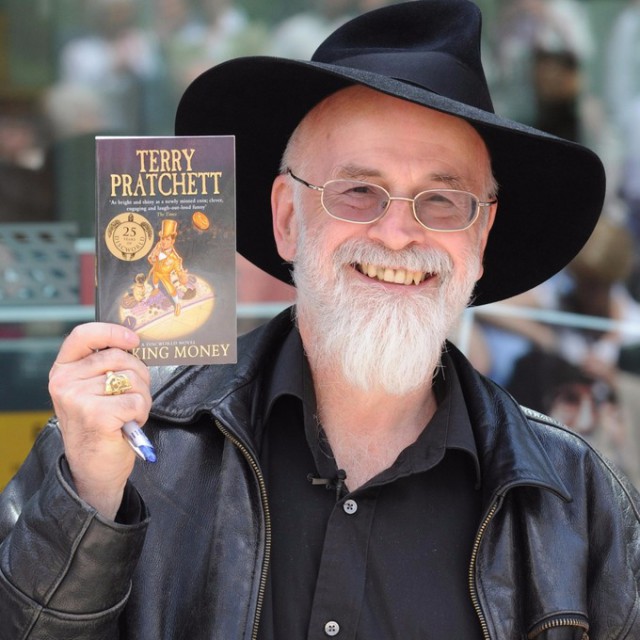 Cărţile lui Terry Pratchett, adaptate pentru micul ecran în baza unui nou parteneriat