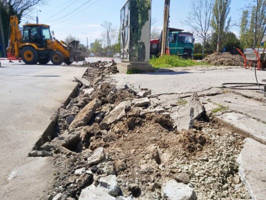 Primăria Constanța continuă reabilitarea trotuarelor