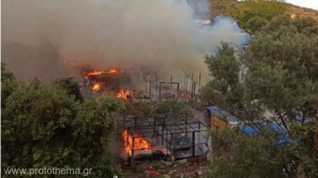 Grecia: Un incendiu a lăsat fără adăpost 200 de migranţi aflaţi pe insula Samos