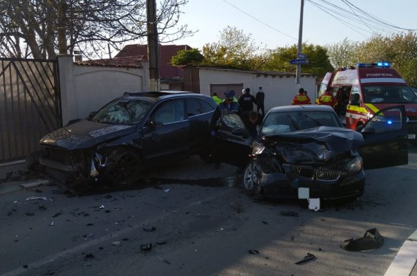 Accident rutier în Năvodari: două mașini ȘIFONATE! VIDEO
