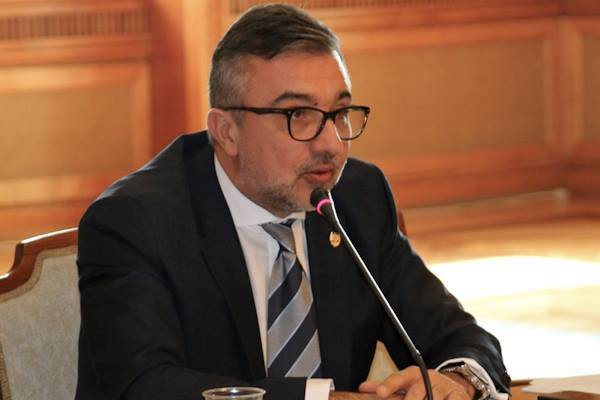 Romaşcanu (PSD): Iohannis să obţină mandatul Parlamentului, dacă se reiau negocierile privind fondurile de la UE