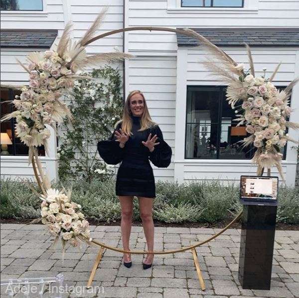 Adele nu se mai ascunde! Cum arată în rochiță mini, după ce a slăbit spectaculos
