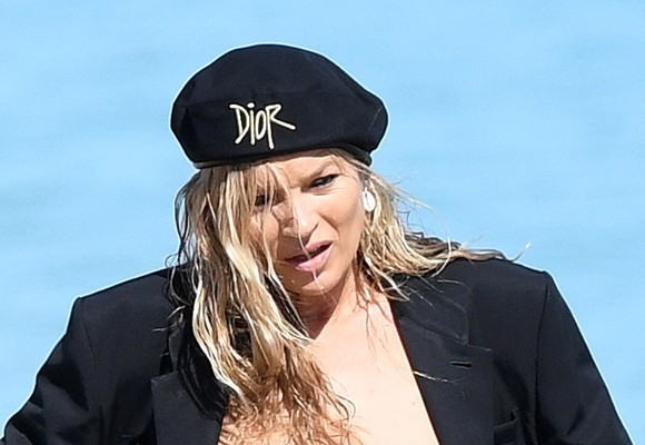 Fiica lui Kate Moss a prins un contract de milioane la doar 17 ani