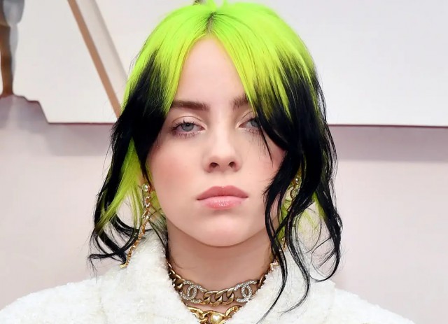 Hit-ul „bad guy“ al cântăreţei Billie Eilish, cel mai bine vândut single din 2019