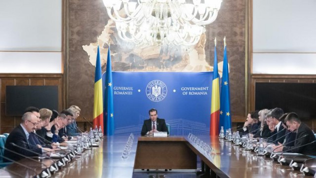 Guvern: Autorităţile locale au posibilitatea de a reduce impozitul anual pe clădiri până la 50%, în anumite condiţii