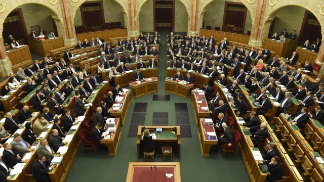 Parlamentul Ungariei a respins ratificarea unui tratat internaţional menit să protejeze femeile împotriva violenţelor