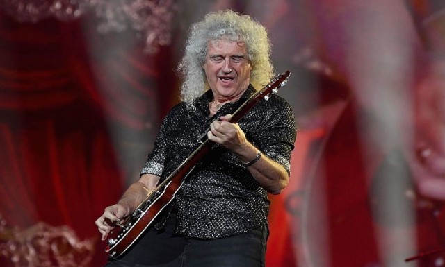 Brian May, chitaristul trupei Queen, spitalizat după o sesiune de grădinărit