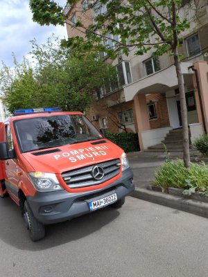 Femeie din Constanța, căzută în propria casă. Pompierii au intrat pe geam