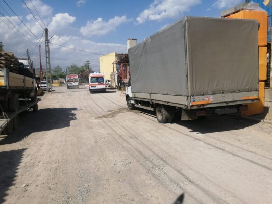 Accident rutier: un pieton a fost acroșat de o autoutilitară