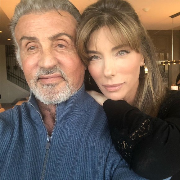 Sylvester Stallone a sărbătorit 23 de ani de căsnicie. A înșelat-o pe Jennifer Flavin cu o bombă sexy