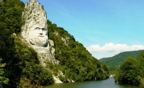 Hidrologii avertizează: Dunărea se apropie de pragul de SECARE