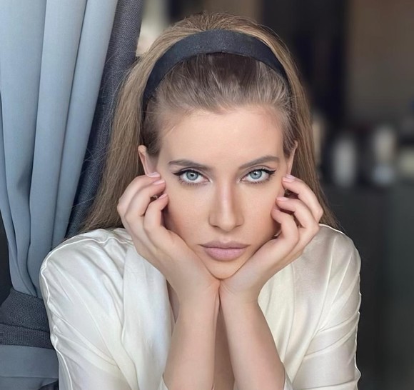 Mihai Albu minte în scandalul cu Iulia?