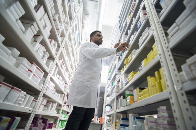 UE alocă 150 de milioane de euro pentru livrarea de produse medicale esenţiale