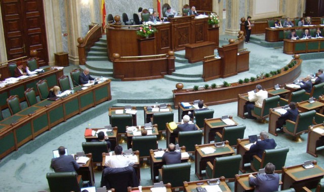 Senat: OUG 91/2019 privind desfiinţarea Institutului Revoluţiei Române din decembrie 1989, respinsă