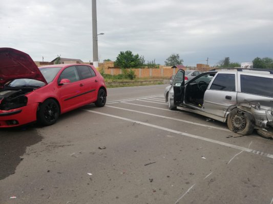 Accident rutier la intrare în Valu lui Traian