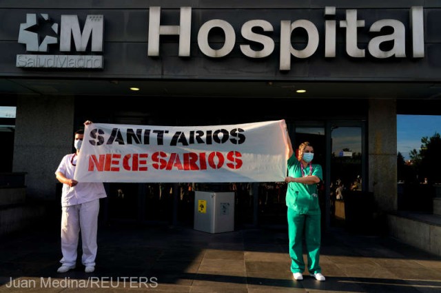 Coronavirus: Protest al cadrelor medicale din Madrid
