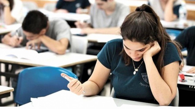 Iohannis: Examenele naţionale - desfăşurate fizic, cum au fost planificate