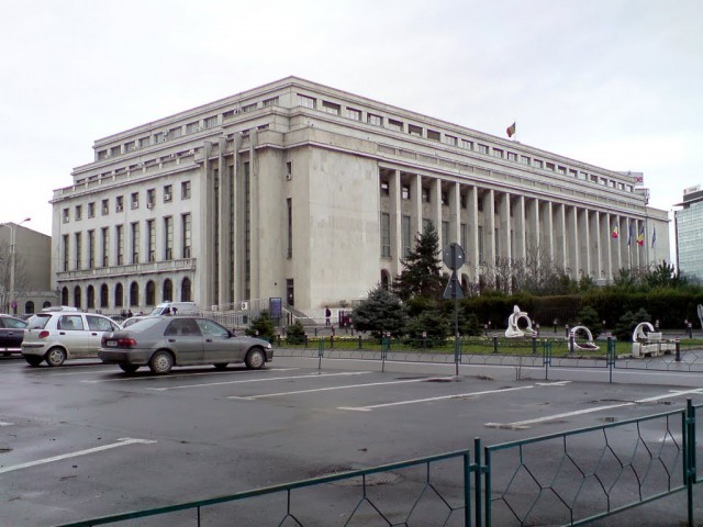 Detaliile viitorului Guvern: Cine vine, cine pleacă, cum se împart funcţiile între PNL, USR-PLUS și UDMR