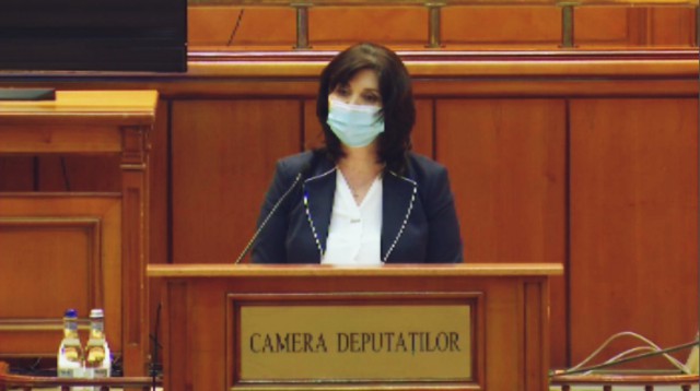 Elevii NU mai dau TEZE în acest an şcolar