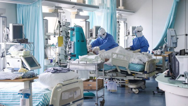 GCS: 5.215 români din străinătate - confirmaţi ca infectaţi cu noul coronavirus