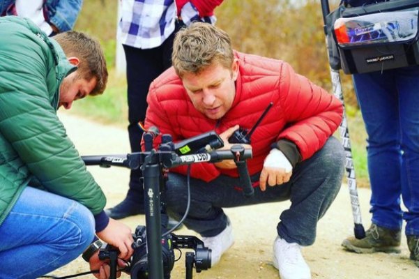Totul despre filmul regizat de Pavel Bartoș. Scurtmetrajul „Romanian Tradition“ va fi în premieră, pe PRO TV