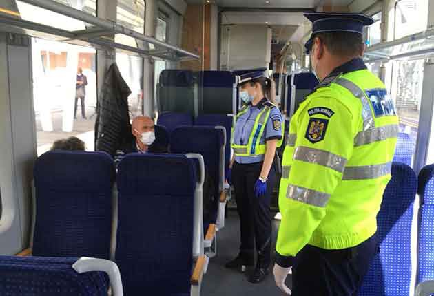 ATENŢIE! CFR te dă jos din tren, dacă n-ai MASCĂ