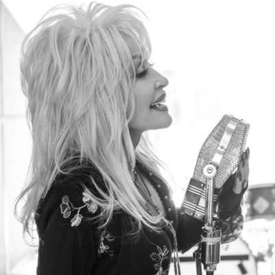 Dolly Parton a compus o piesă despre criza provocată de noul coronavirus