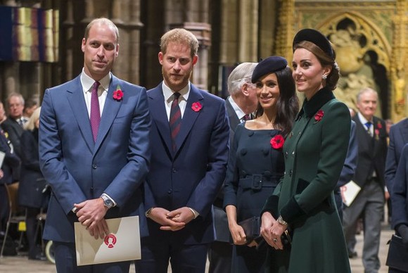 Care este averea incredibilă pe care o au cei doi prinţi, Harry şi William, împreună cu soţiile lor